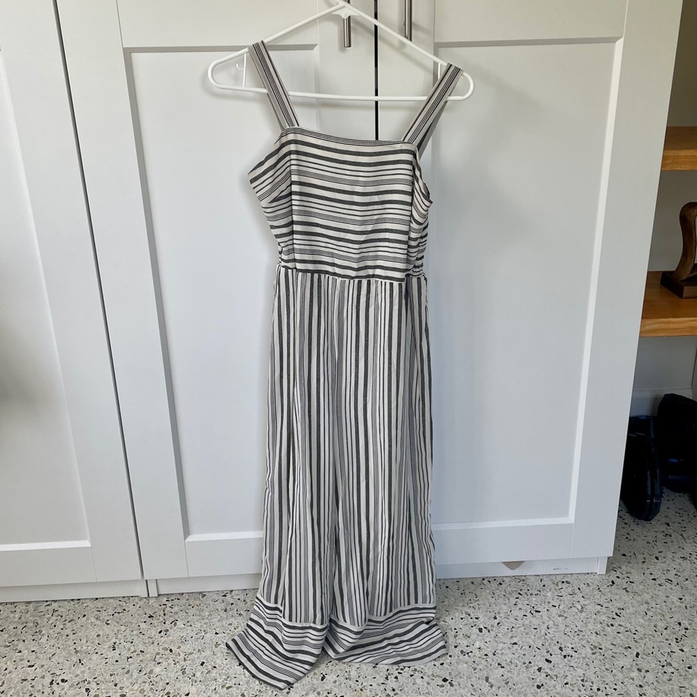 Sleeveless Striped Jumper